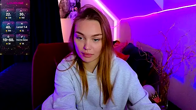 KitsyMoore online show from 26, 9, 2025