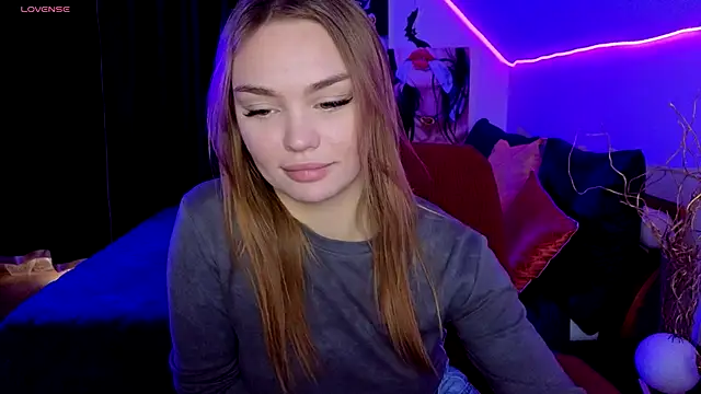 KitsyMoore online show from 29, 11, 2025