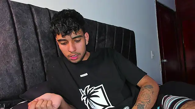 Snapshot of jei_coxs chatting on 21, 10, 2025 jei coxs online show from 21, 10, 2025