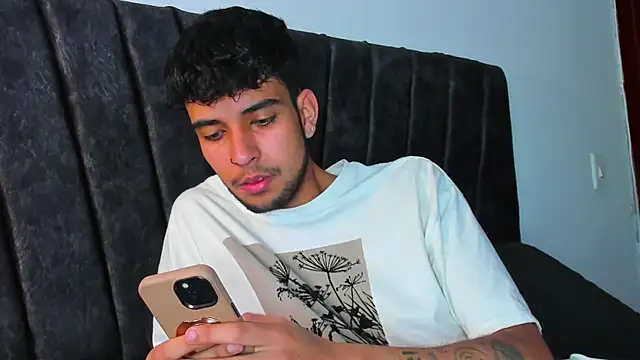 Snapshot of jei_coxs chatting on 23, 10, 2025 jei coxs online show from 23, 10, 2025