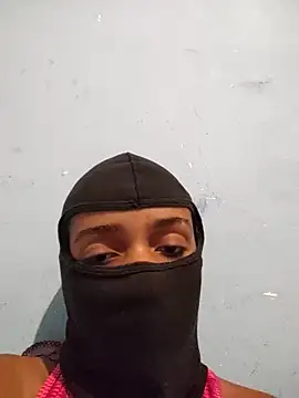 Snapshot of Barbiefox24 chatting on 21, 9, 2025 Barbiefox24 online show from 21, 9, 2025