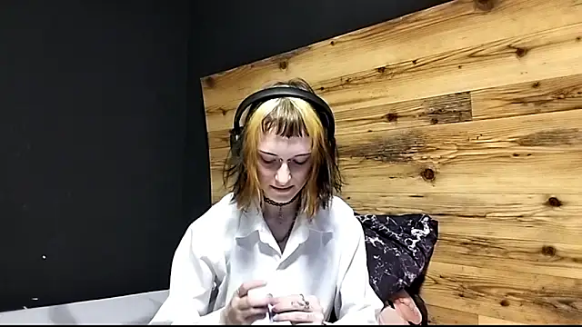 Snapshot of JenaeRadloff chatting on 26, 9, 2025 JenaeRadloff online show from 26, 9, 2025