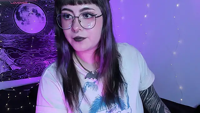 Hallucigenia  online show from 6, 2, 2026