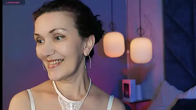 Irene Marlow online show from 26, 5, 2026