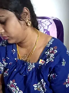 sweetqueen143 online show from 13, 5, 2026