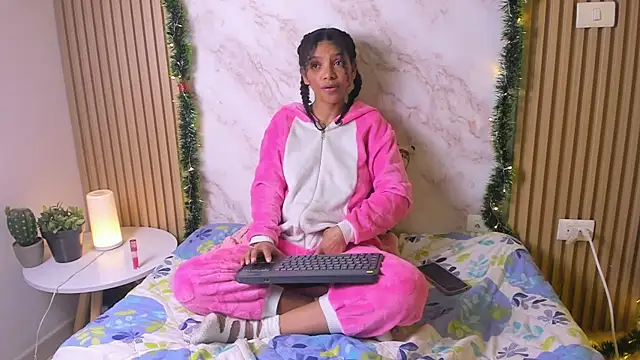 natalia blue online show from 15, 12, 2025