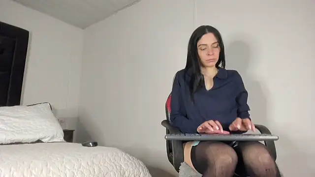 Snapshot of Roseshelbyy chatting on 22, 10, 2025 Roseshelbyy online show from 22, 10, 2025