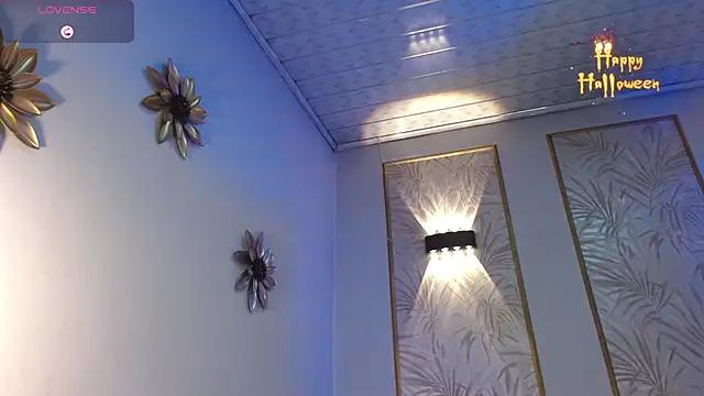 LunaaGrey  online show from 16, 10, 2025