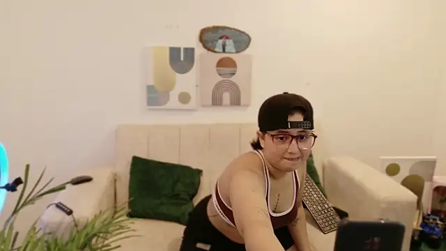 dirty feelena online show from 23, 10, 2025