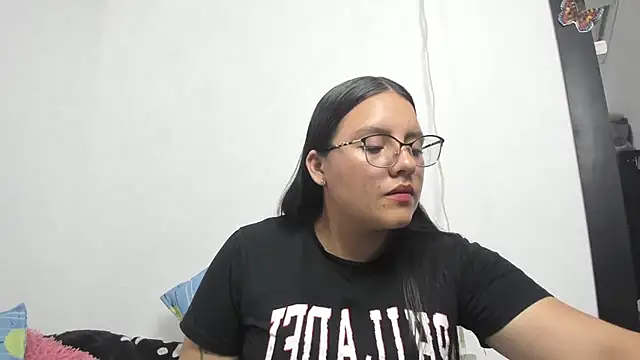 Snapshot of Sabrina_06 chatting on 20, 9, 2025 Sabrina 06 online show from 20, 9, 2025