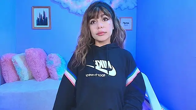 Snapshot of cat_nasty chatting on 5, 12, 2025 cat nasty online show from 5, 12, 2025