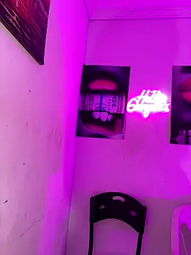 becca wilsson online show from 24, 11, 2025