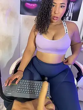 becca wilsson online show from 14, 5, 2026
