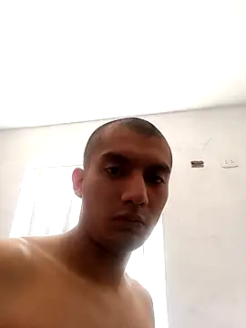 Snapshot of DANIELTELLO chatting on 19, 9, 2025 DANIELTELLO online show from 19, 9, 2025
