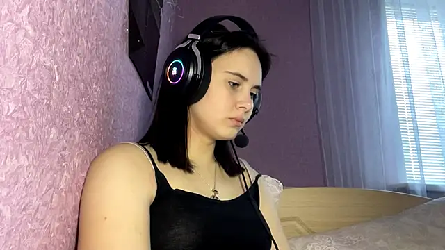 MollyPartey online show from 1, 10, 2025