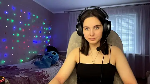 MollyPartey online show from 24, 10, 2025