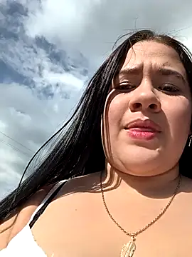 Cloe 27 online show from 29, 9, 2025