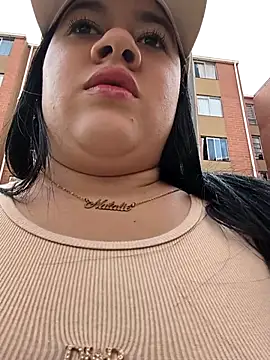 Cloe 27 online show from 28, 10, 2025