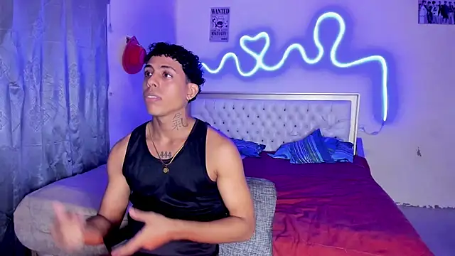 Snapshot of Glader31 chatting on 24, 9, 2025 Glader31 online show from 24, 9, 2025