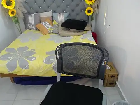 Snapshot of hotlesby_valery chatting on 6, 11, 2025 hotlesby valery online show from 6, 11, 2025