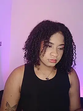 Snapshot of camilafoox7 chatting on 11, 10, 2025 camilafoox7 online show from 11, 10, 2025