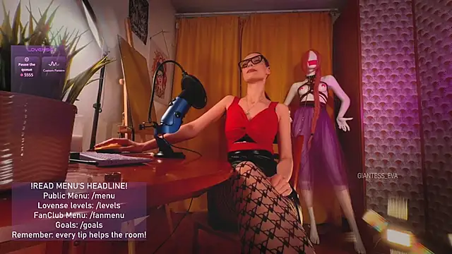 Giantess Eva online show from 17, 5, 2026