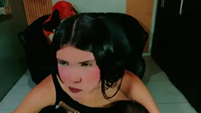 Snapshot of DulceMystery chatting on 24, 10, 2025 DulceMystery online show from 24, 10, 2025