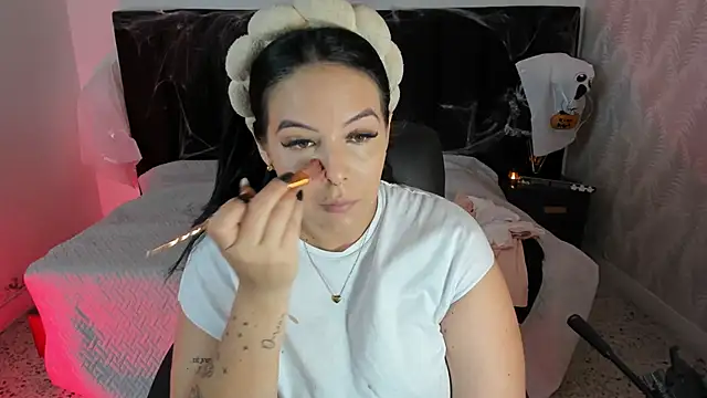 Snapshot of camiladuke7 chatting on 29, 10, 2025 camiladuke7 online show from 29, 10, 2025