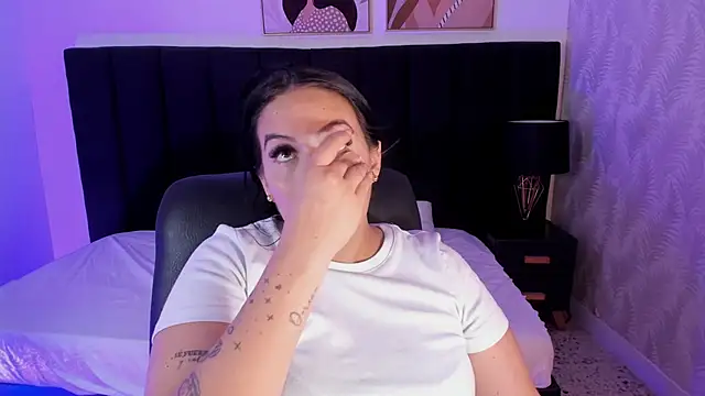 camiladuke7 online show from 20, 12, 2025