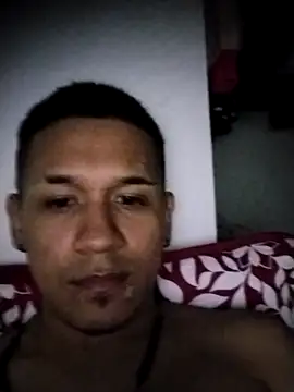 Snapshot of Mohamedxxx13 chatting on 3, 10, 2025 Mohamedxxx13 online show from 3, 10, 2025