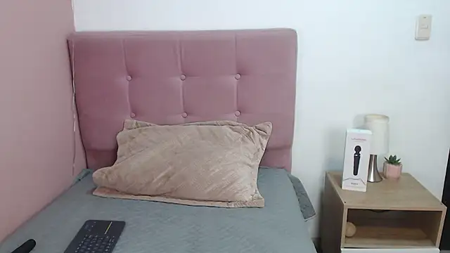 gabriela paris online show from 20, 2, 2026