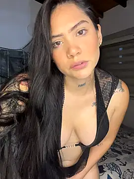 Snapshot of liahouses chatting on 8, 10, 2025 liahouses online show from 8, 10, 2025