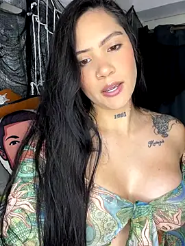 Snapshot of liahouses chatting on 26, 10, 2025 liahouses online show from 26, 10, 2025