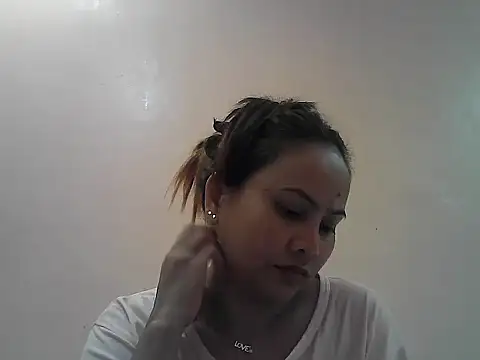 Snapshot of Amarrahlyn chatting on 11, 10, 2025 Amarrahlyn online show from 11, 10, 2025