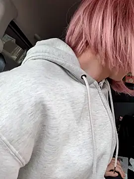 takusaki223 online show from 17, 3, 2026