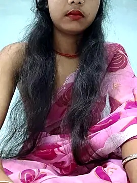 Snapshot of PRACHI-743 chatting on 4, 10, 2025 PRACHI-743 online show from 4, 10, 2025