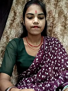 Snapshot of PRACHI-743 chatting on 13, 10, 2025 PRACHI-743 online show from 13, 10, 2025