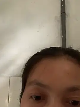 Halyy xx online show from 16, 2, 2026