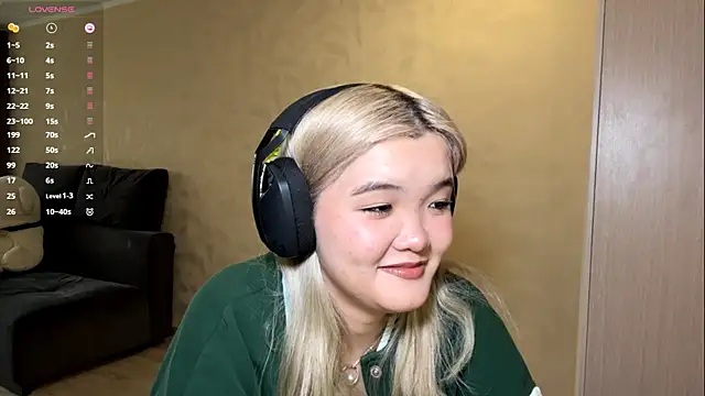 CarolannSide online show from 15, 10, 2025