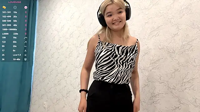 CarolannSide online show from 18, 10, 2025