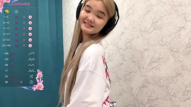 CarolannSide online show from 31, 10, 2025