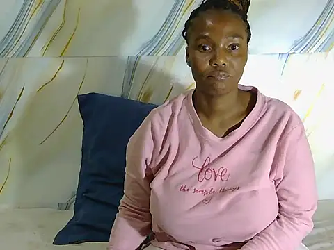 Snapshot of best_frnd chatting on 12, 10, 2025 best frnd online show from 12, 10, 2025