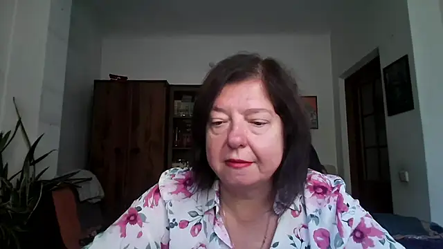 Snapshot of Violet_Pulse chatting on 26, 9, 2025 Violet Pulse online show from 26, 9, 2025