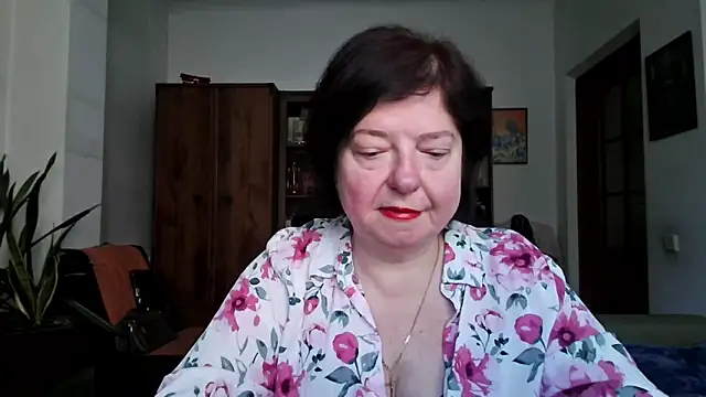 Snapshot of Violet_Pulse chatting on 10, 3, 2026 Violet Pulse online show from 10, 3, 2026