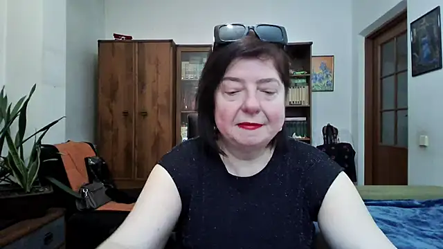 Snapshot of Violet_Pulse chatting on 19, 3, 2026 Violet Pulse online show from 19, 3, 2026