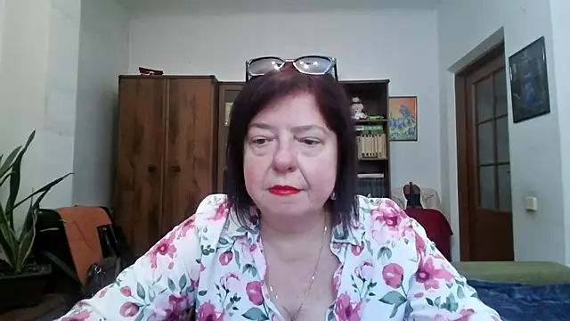 Snapshot of Violet_Pulse chatting on 23, 3, 2026 Violet Pulse online show from 23, 3, 2026