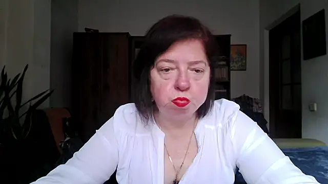 Snapshot of Violet_Pulse chatting on 9, 4, 2026 Violet Pulse online show from 9, 4, 2026