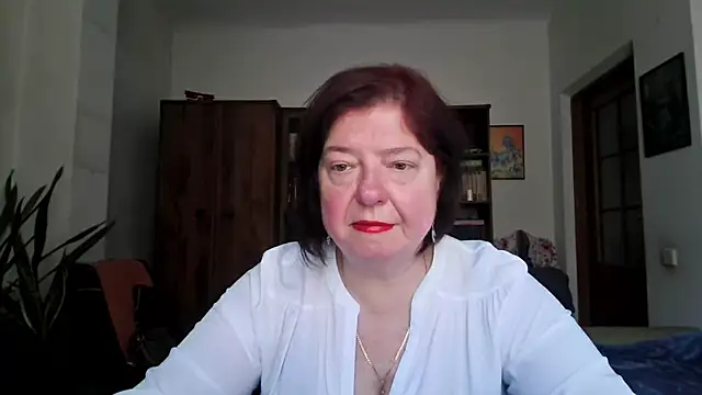 Snapshot of Violet_Pulse chatting on 4, 5, 2026 Violet Pulse online show from 4, 5, 2026