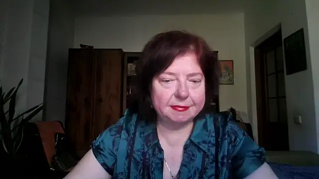 Snapshot of Violet_Pulse chatting on 8, 5, 2026 Violet Pulse online show from 8, 5, 2026
