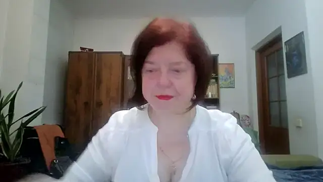 Snapshot of Violet_Pulse chatting on 14, 5, 2026 Violet Pulse online show from 14, 5, 2026